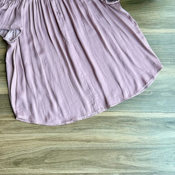 LOFT Embroidered Shoulder Detail Flutter Sleeve  Flowy Top Mauve Pink Size MP - Picture 7 of 10